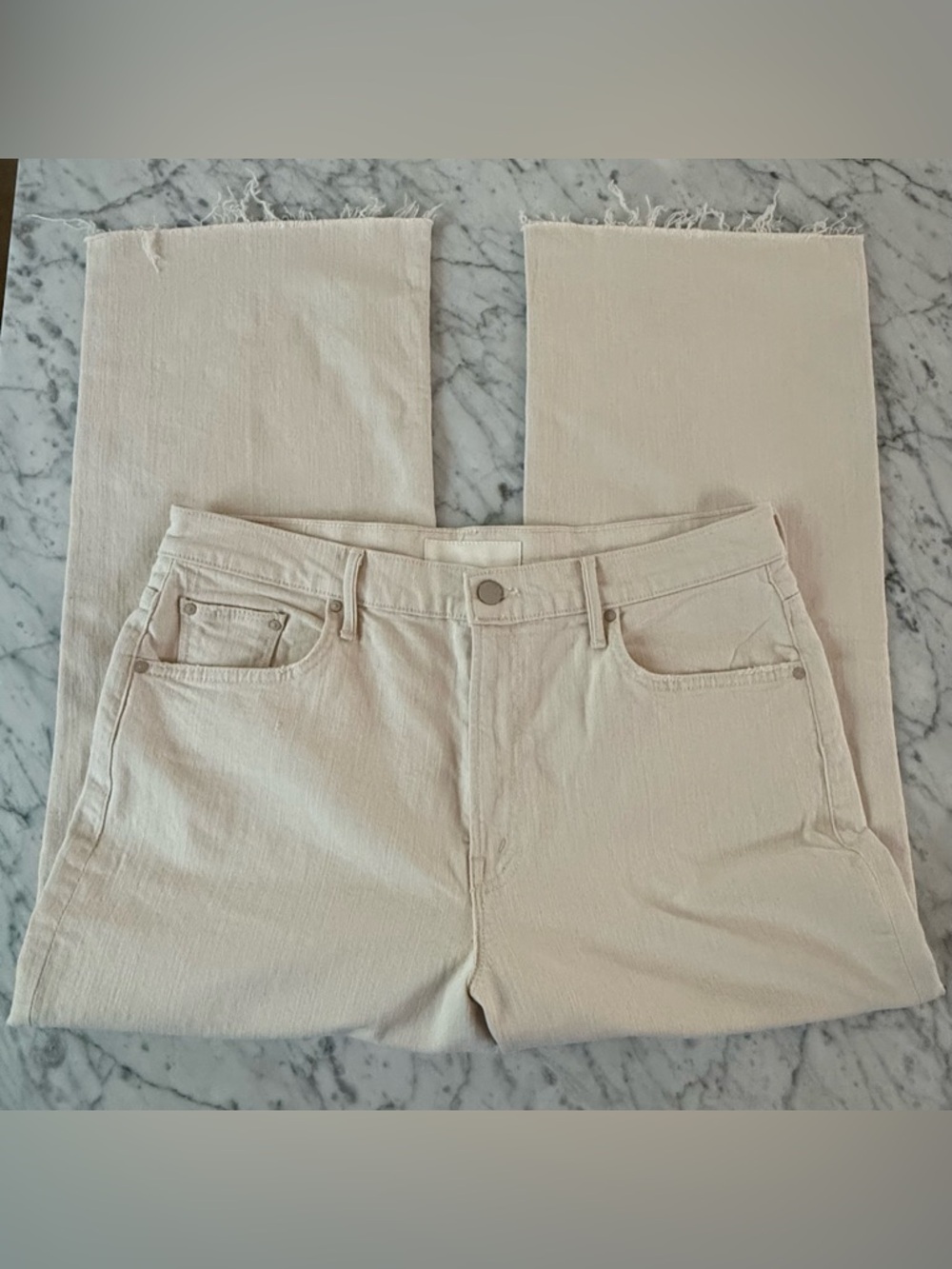 EUC Mother The Mid Rise Maven Ankle Fray Jeans in Act Natural size 34 $228